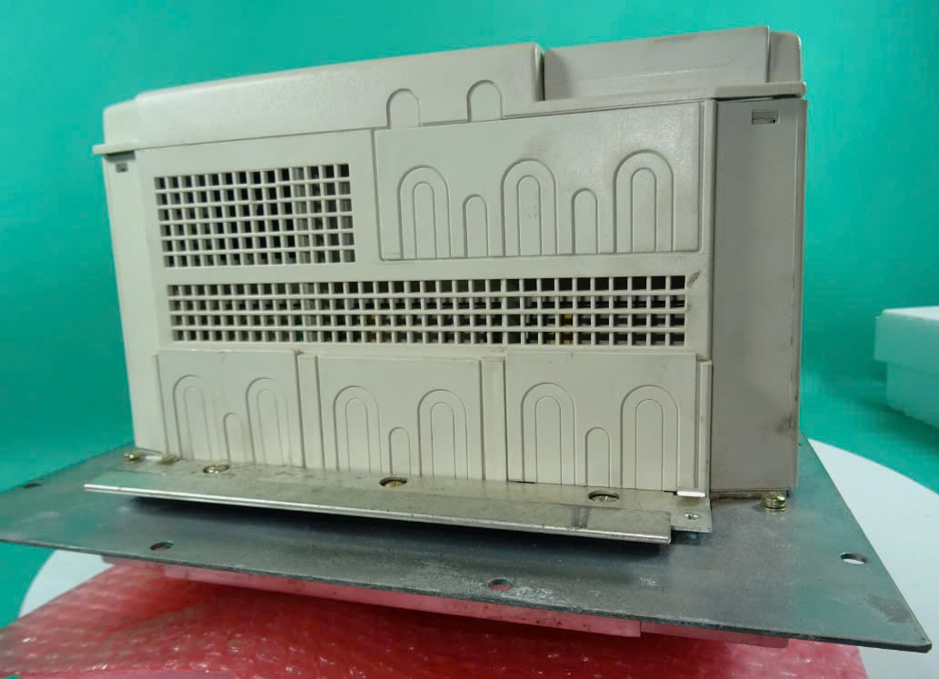Biến tần KEB 17F5A1H-19_F 18.5kW 3 Pha 220V - Ảnh 4